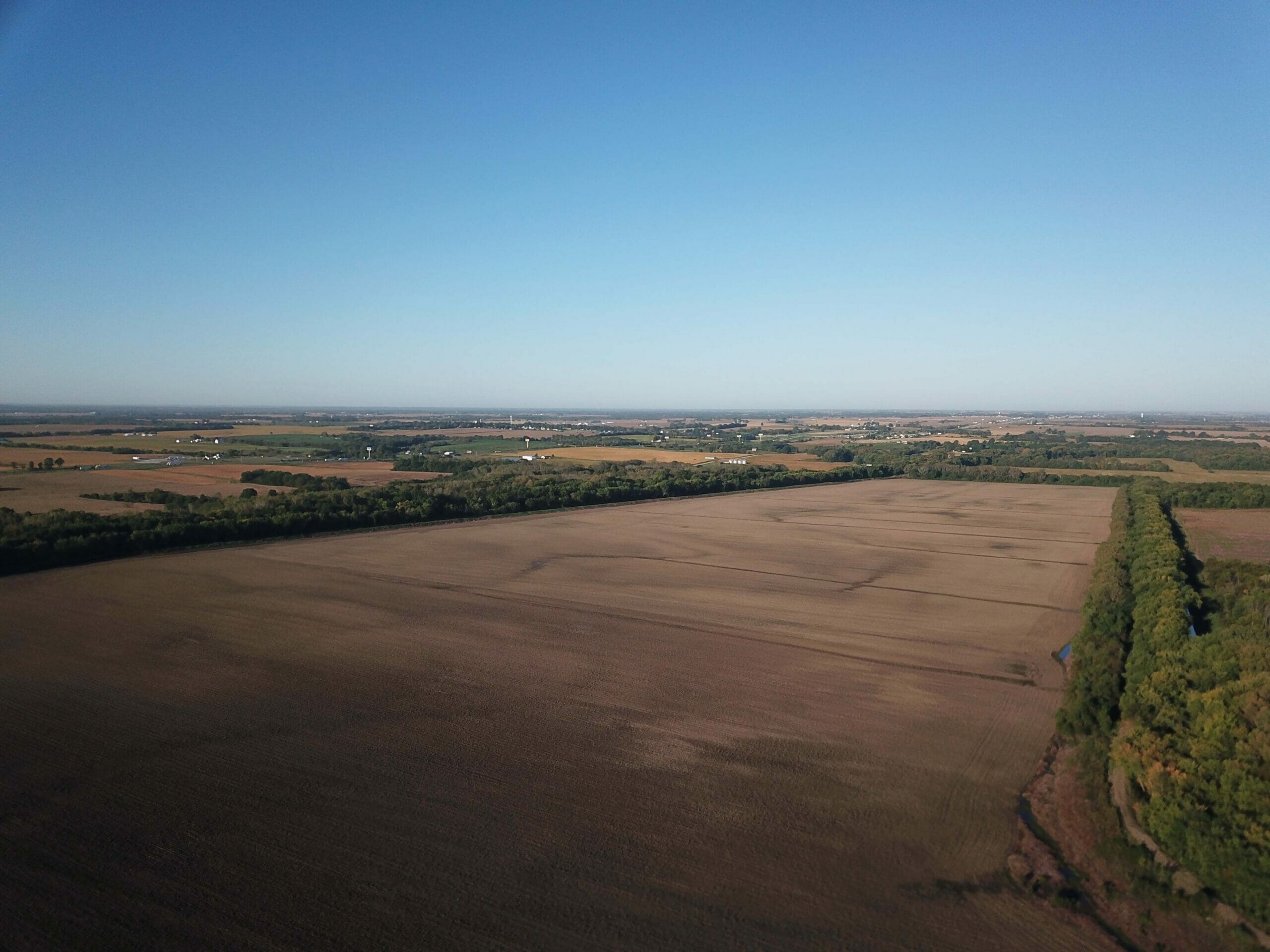 617 Acre Amazing Saline County Bottom Farm Missouri Land & Farm